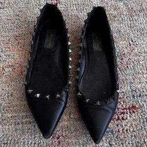 Valentino Garavani Rockstud Leather Flats